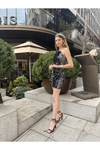LOVEOFZI Kadın Payet Tek Kol Mini Elbise TYC00346239132