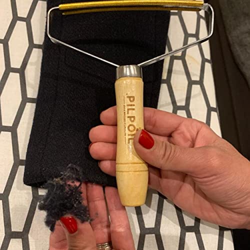 Rasoir Anti Bouloche, Brosse Anti Peluche, Retire Bouloche Vêtement, Tapis, Manteau, Pull, Réutilisable Lint Remover, brosse a poils vêtement Manuel, Haute qualité, Manche en bois | Marque Pilpoil
